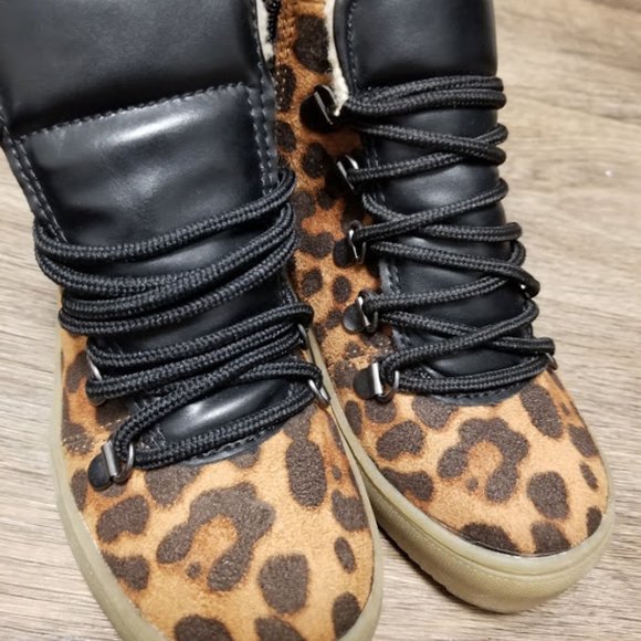 Wonder Nation Boots - Picture 5 of 8